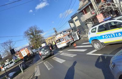Un bărbat a decedat miercuri dimineața în localitatea Mihai Viteazu, lovit de camion