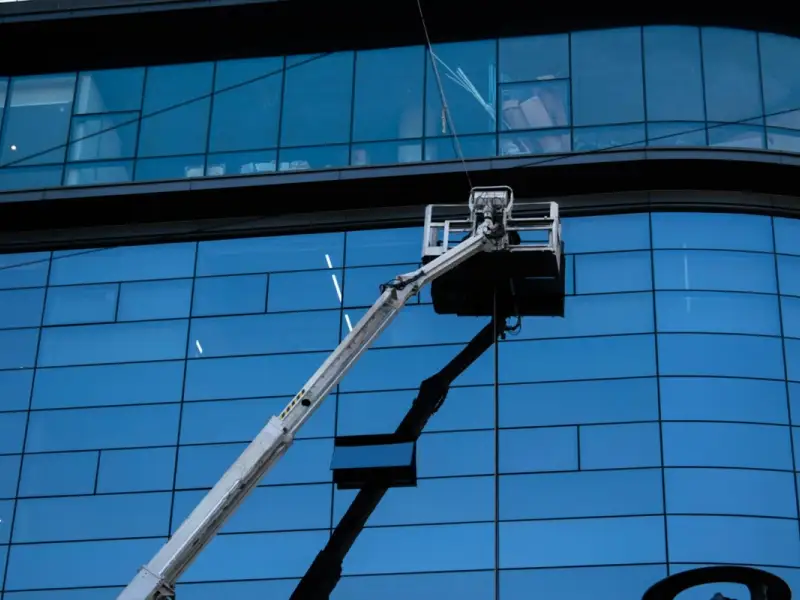 De ce să alegi o firmă de curățenie pentru clădiri