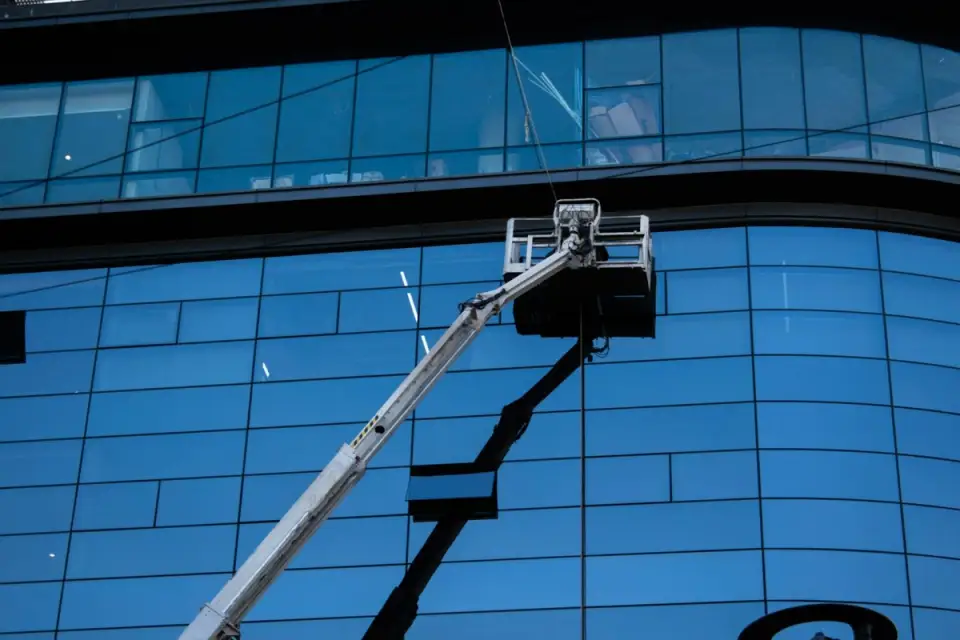 Why Choose a Cleaning Company for Buildings?