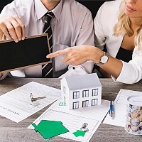 Notar în Sectorul 1: ce contează într-o tranzacție imobiliară și la o succesiune
