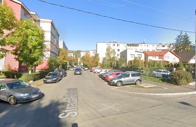 De astăzi, 24 august, se pune în funcțiune o nouă instalație de semaforizare la trecerea de pietoni de pe Bulevardul 1 Decembrie 1918 – zona intersecției cu str. Petuniei