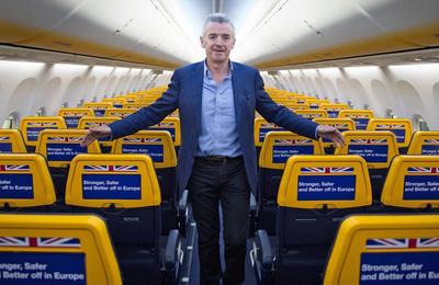 Ryanair schimbă regulile: Bagajele de cală trebuie predate mai devreme din noiembrie