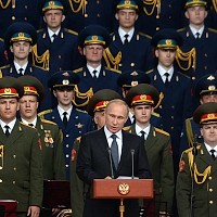Cresc șansele unui Război în Europa. Putin și-a extins autoritatea să trimită trupe în străinătate