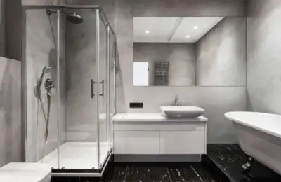 Choosing a Shower Enclosure for a Small Bathroom