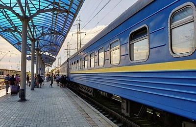 Trenuri noi în România: 37 de garnituri Alstom vin la CFR, în timp ce un tren chinezesc intră în teste la un operator privat