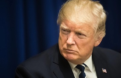 Trump îl presează pe Zelenski: Dacă nu semnează, nu va fi „prea fericit