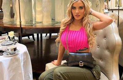 Cum îşi agăţa Andrew Tate victimele pe Internet. Un model Playboy rupe tăcerea: „Dumnezeu m-a salvat”