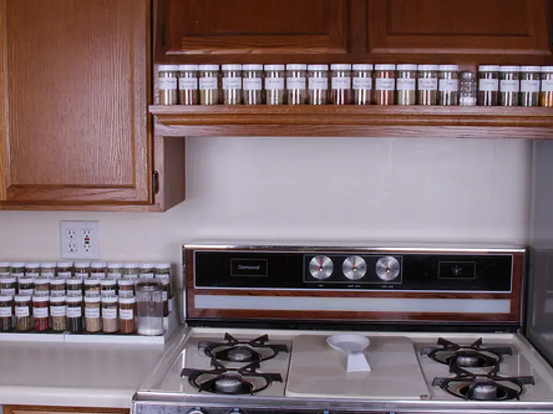 20 de moduri istete de a depozita condimente