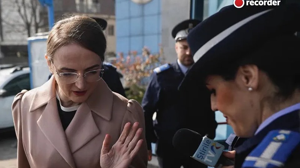 De unde are Recorder banii. Cum a urcat Lia Savonea