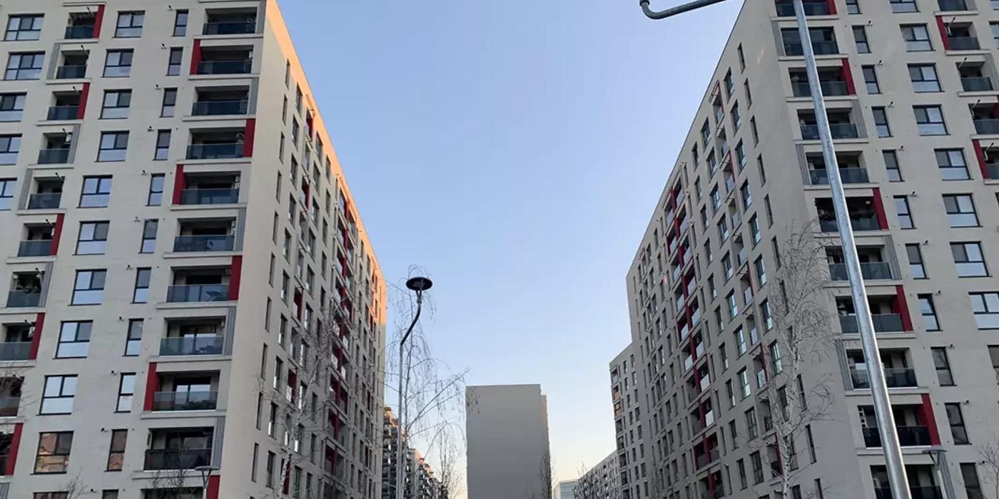 Piața imobiliară din România începe anul 2026 cu o scădere abruptă a tranzacțiilor