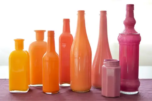 Sfaturi utile inainte de vopsirea unei sticle