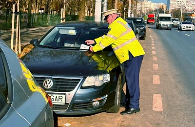 Parcarea de pe strada Brașov devine bandă de circulație pentru a facilita accesul la West Side Christmas Market