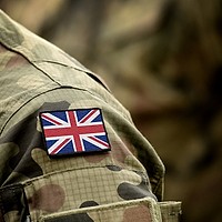 Marea Britanie vrea să se apropie tot mai mult de UE în domeniul apărării