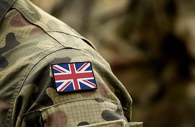 Marea Britanie vrea să se apropie tot mai mult de UE în domeniul apărării