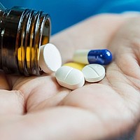 Legătura mai puțin cunoscută dintre medicamentele pentru tensiune și riscul de arsuri solare