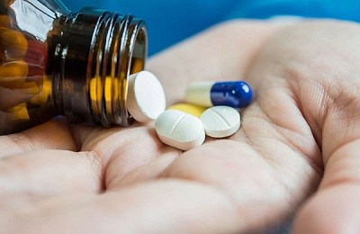 Legătura mai puțin cunoscută dintre medicamentele pentru tensiune și riscul de arsuri solare