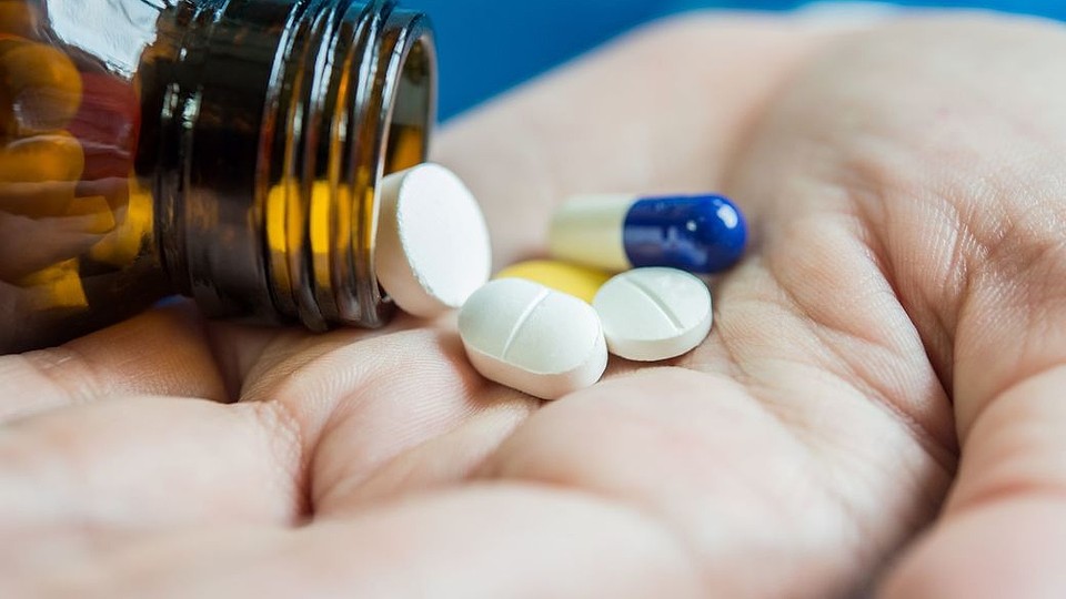 Legătura mai puțin cunoscută dintre medicamentele pentru tensiune și riscul de arsuri solare