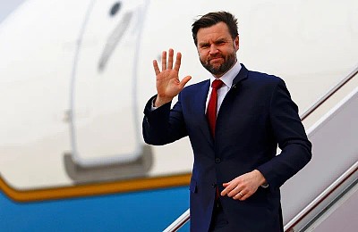 POLITICO. JD Vance, nu a fost de acord ca Trump să atace Iranul: „Pur și simplu se opune”