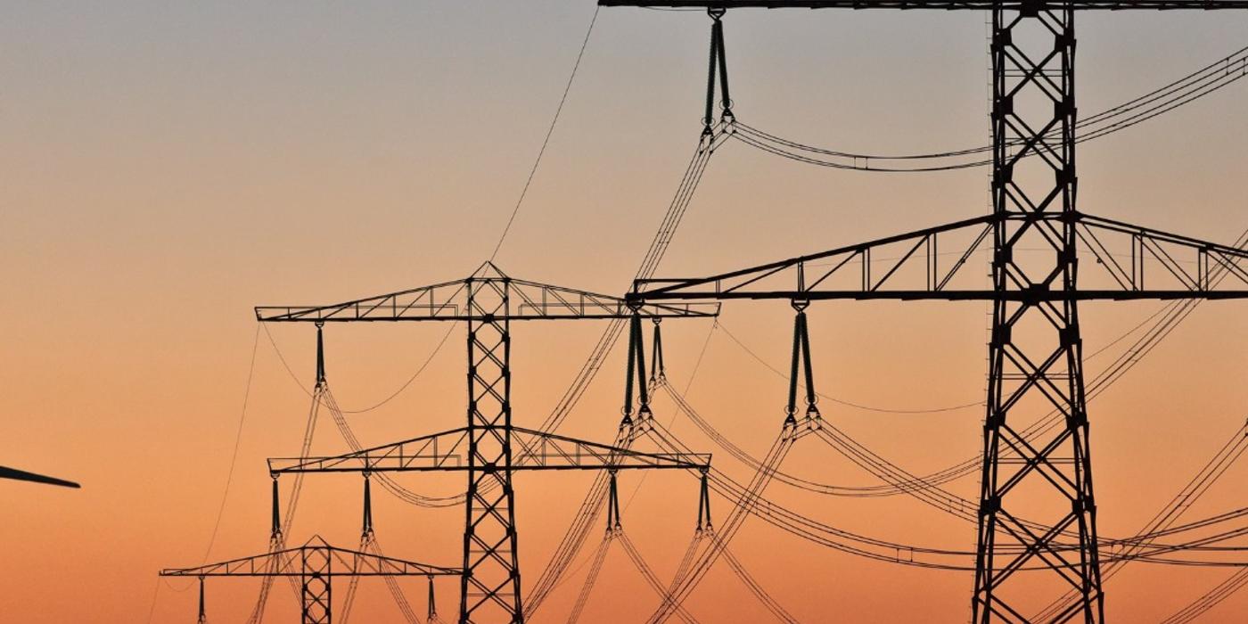 Cum influenteaza legea 121 din 2014 afacerea ta