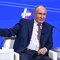 Putin respinge „încetarea totală a focului” în Ucraina. Ce decizie s-a luat privind Marea Neagră