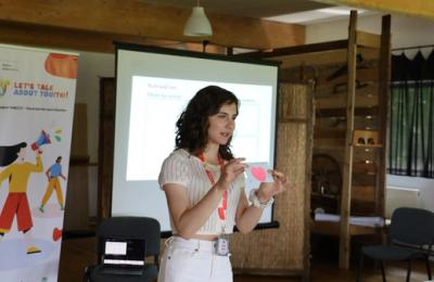 Program de cetățenie activă pentru elevii de liceu din România și Republica Moldova