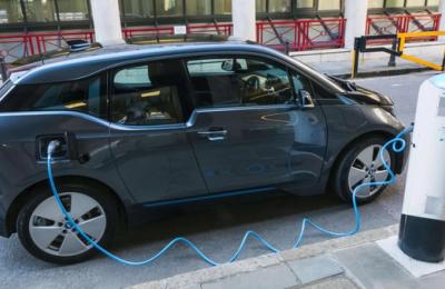 Tanczos Barna anunţă un program de tipul ”Rabla” pentru încurajarea cumpărării de autovehicule electrice de către companiile care deţin flote de maşini