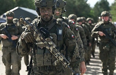 NATO intră imediat în Ucraina după semnarea păcii cu Rusia. Vor fi forțe armate, avioane și sprijin maritim