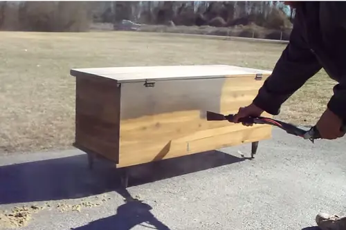 Solutii de finisare si reconditionare: sablarea lemnului