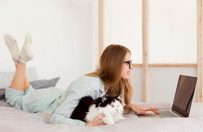 STUDIU: Cum s-a schimbat în ultima perioadă comportamentul celor care deţin animale de companie ?
