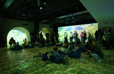 Călătoria energiei, explicată de cățelușul-robot Max la Cazinoul Constanța