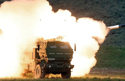 SUA blindează cerul Ucrainei. Permit Germaniei să transfere sute de rachete HIMARS și Patriot