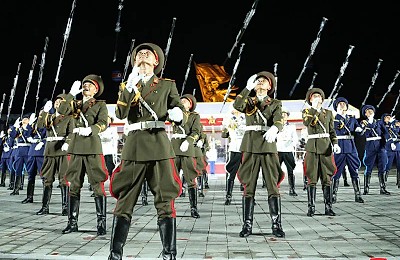 Militarii din Coreea de Nord au fost retraşi de pe linia frontului de armata rusă. Mureau pe capete