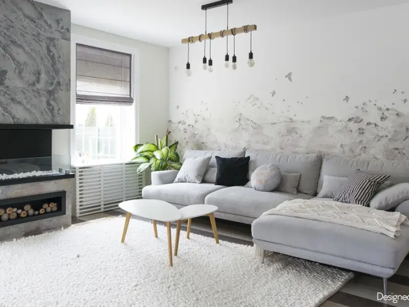 Zona de zi primitoare in casa unei familii din Corbeanca