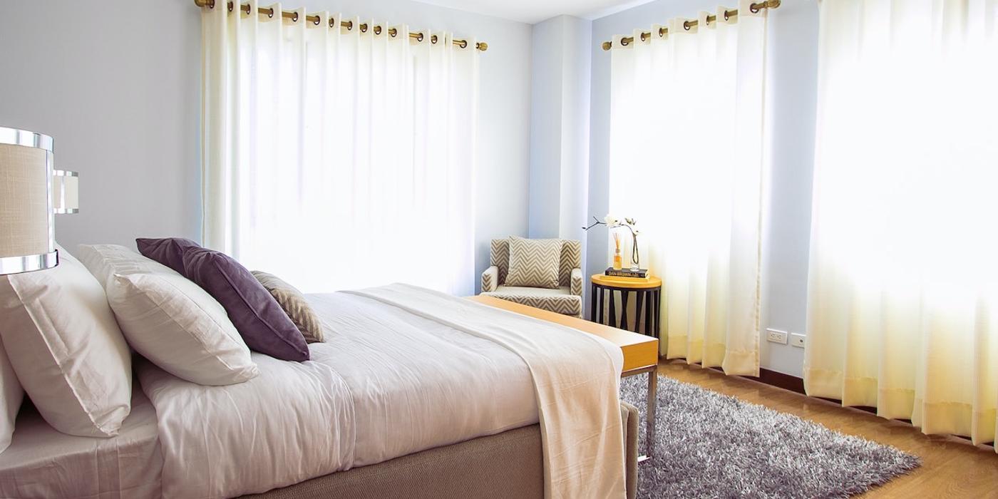 Saltelele cu spuma memorie: Beneficii si criterii de selectie