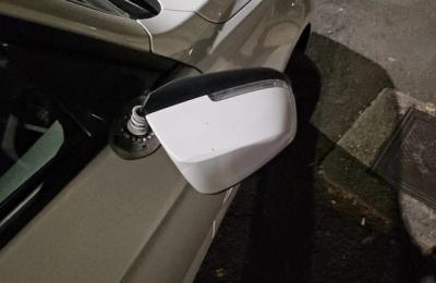 Maşini vandalizate în weekend pe strada Mecanicilor din municipiul Cluj-Napoca