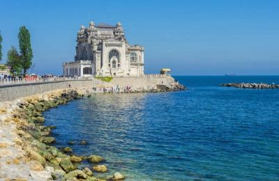 Litoralul Constanței: între albastrul infinit și paginile istoriei