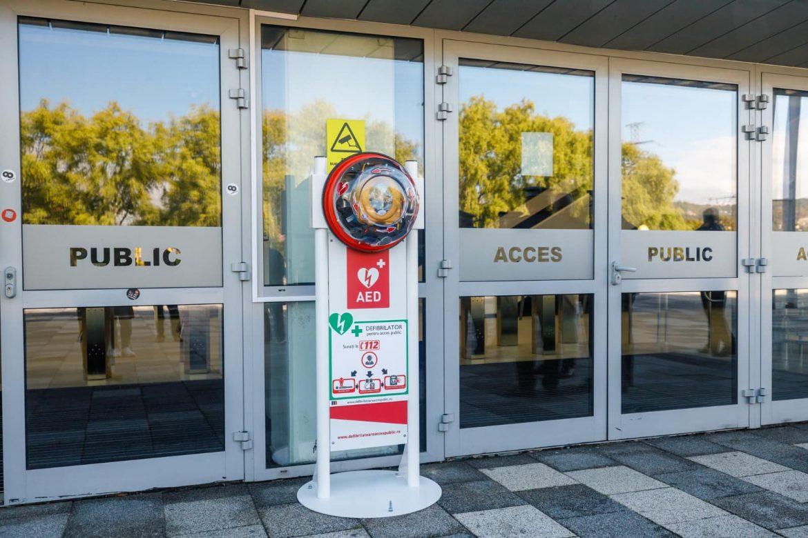 Clujenii pot folosi aplicația HelpMe pentru a afla locația defibrilatoarelor din oraș