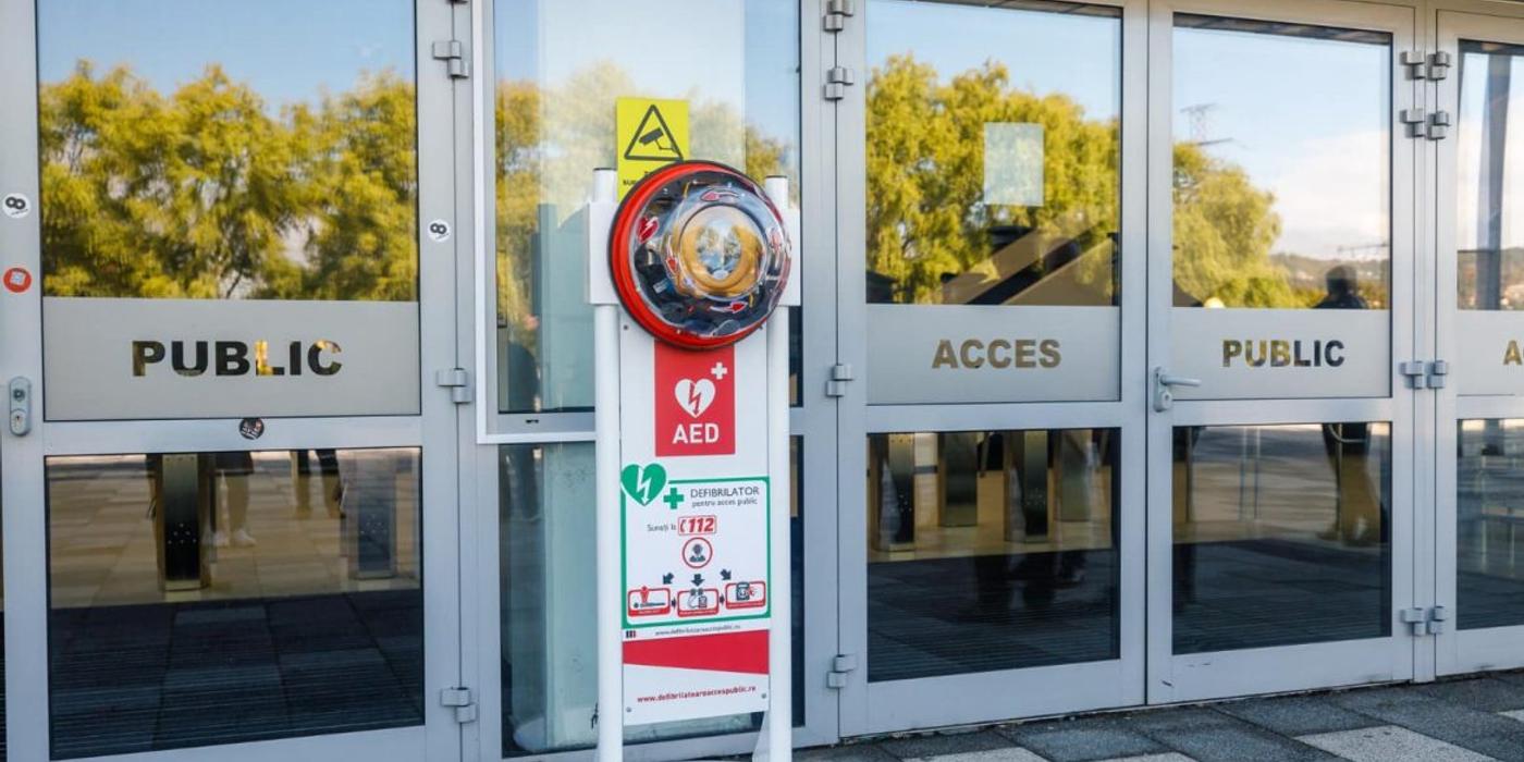 Clujenii pot folosi aplicația HelpMe pentru a afla locația defibrilatoarelor din oraș