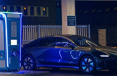 Latura întunecată a tranziției la mașini electrice: semnale de alarmă nu doar ecologice, ci și din perspectiva securității naționale a țărilor occidentale