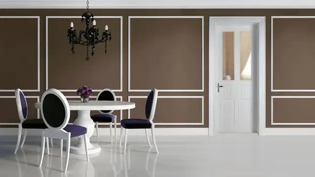 Renovare coerentă: cum se potrivesc ușile cu toc ascuns cu ușile albe și parchetul stratificat