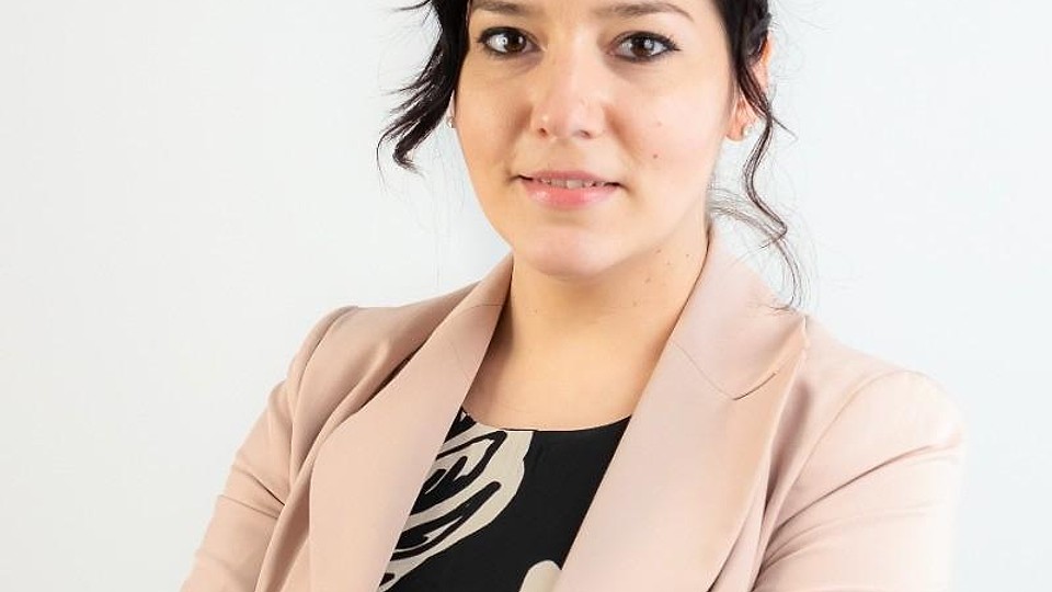 Transparența salarială nu este doar o obligație legală. Este o responsabilitate comună