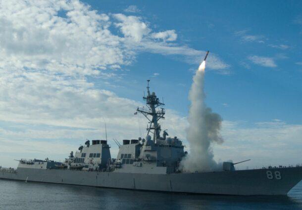Japonia va cheltui miliarde de dolari pentru a achizitiona si desfasura rachete Tomahawk in vederea descurajarii Chinei