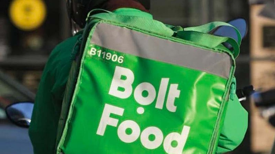 Bolt Food ajunge în Slatina: livrări rapide de la McDonald’s, Happy Mix și alte restaurante locale