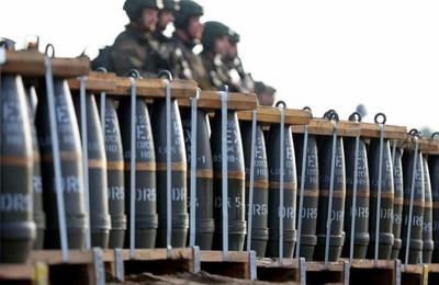 Germania va extinde o fabrică de muniție din România unde vor fi produse obuze compatibile cu armele Ucrainei