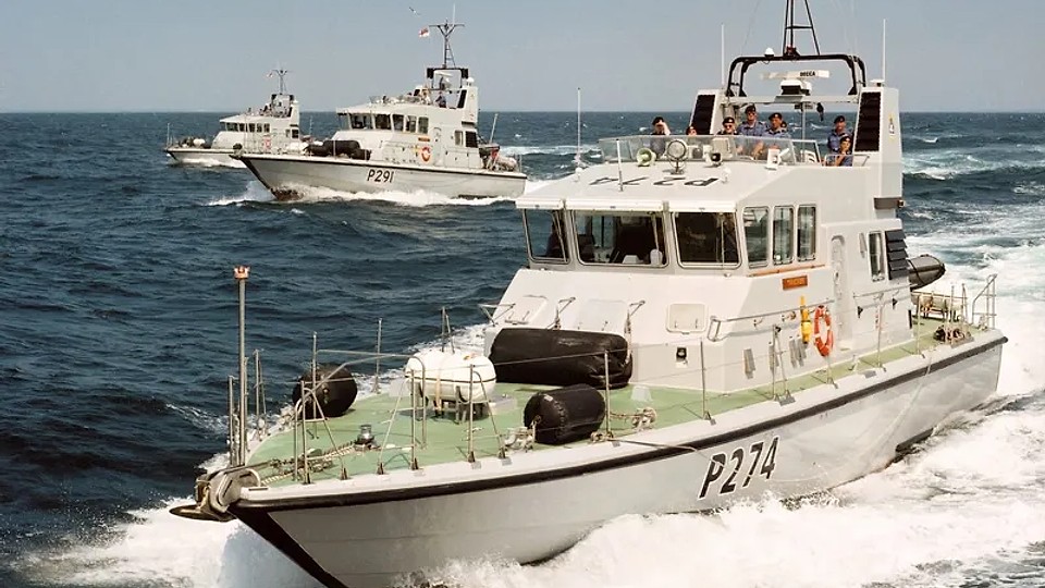 Occidentul, pregătit de război în Arctica. Marea Britanie trimite un grup de nave de patrulare