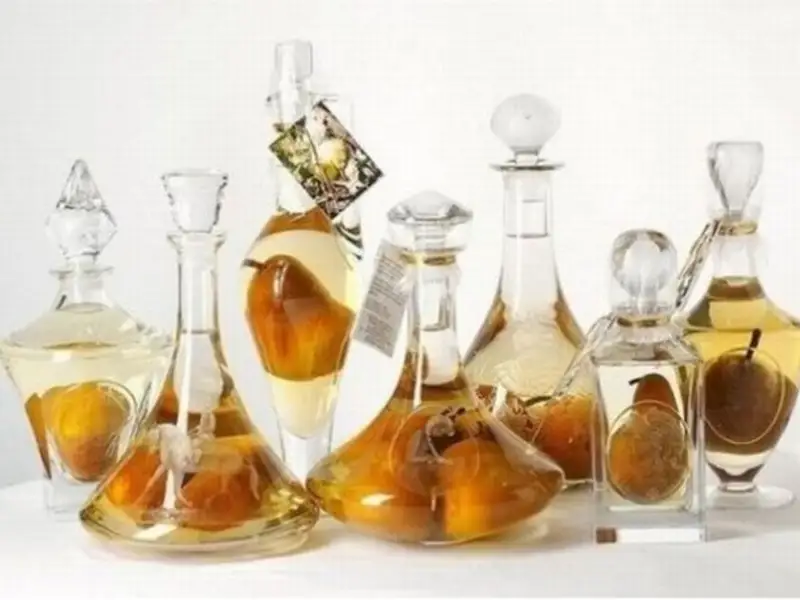 Cum se cresc fructele in sticle? (VIDEO)