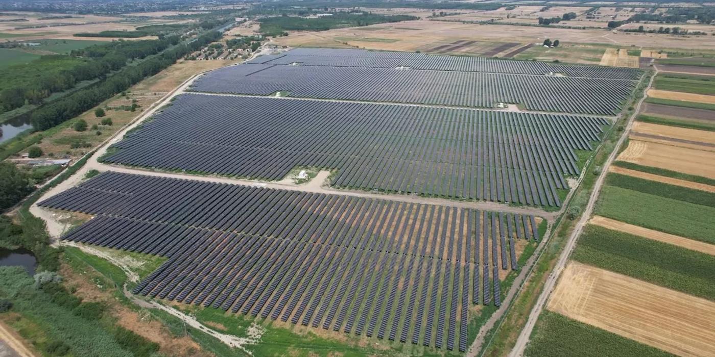HELLENiQ Renewables lansează primele proiecte solare din România