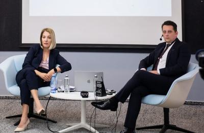 Studiul CEO IBM: 75% dintre companii consideră că organizația cu cea mai avansată inteligență artificială generativă câștigă