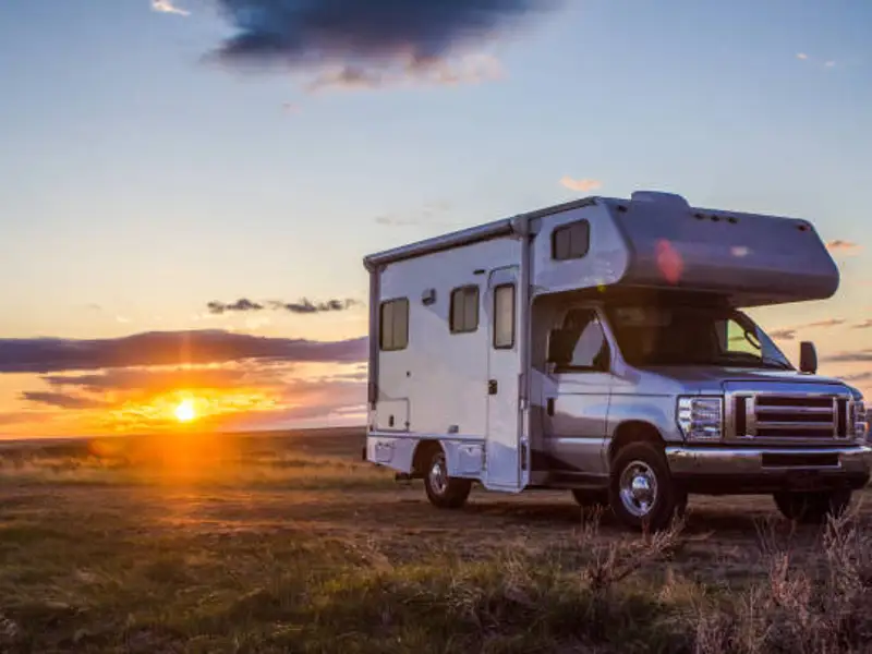 Soluții inteligente de depozitare pentru o călătorie cu autorulota memorabilă