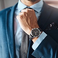 Eleganța masculină în 2025. Bijuterii, cașmir și detalii care exprimă rafinament și statut